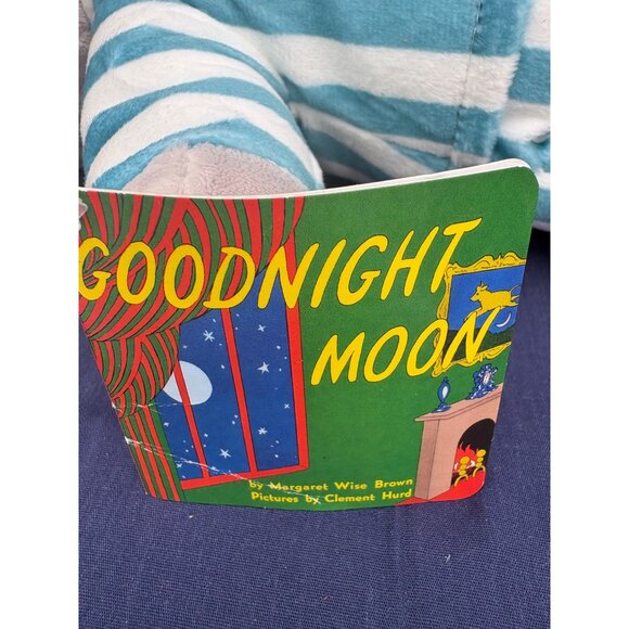 Goodnight Moon Plush Rabbit Soft Bunny Pajamas By Kohls Cares NWT Stuffed Animal - Picture 4 of 5